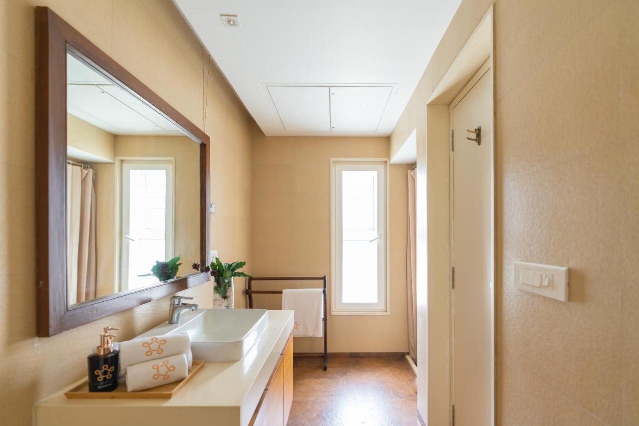 Mudigere Saffronstays Cafella- A 3-Bdr Elliptical-Roof Villa In Chikmagalur מראה חיצוני תמונה