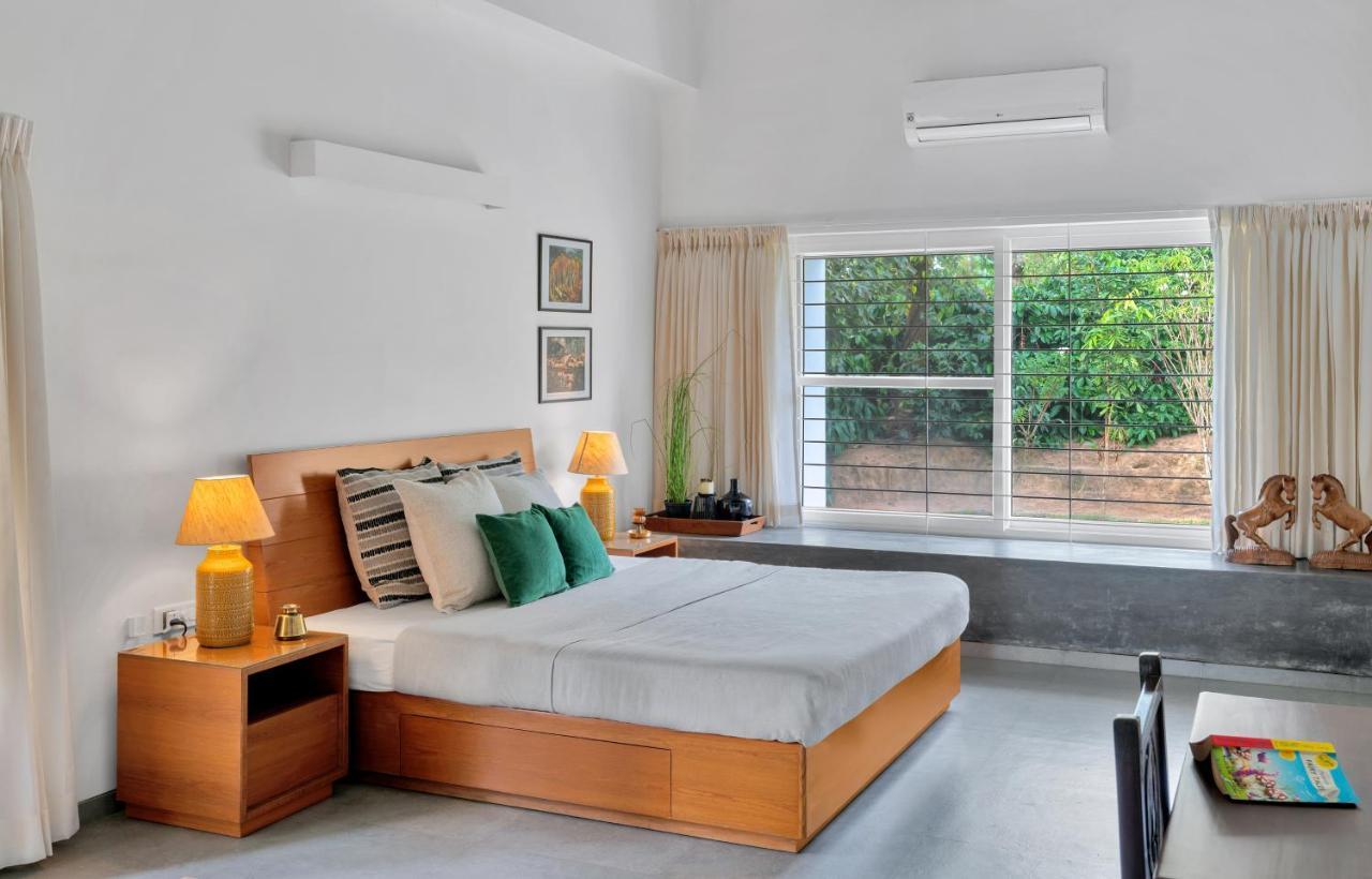 Mudigere Saffronstays Cafella- A 3-Bdr Elliptical-Roof Villa In Chikmagalur מראה חיצוני תמונה